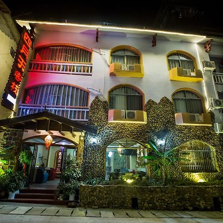 Zhangjiajie April Hostel Buitenkant foto