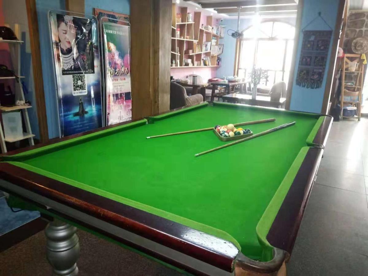 Zhangjiajie April Hostel Buitenkant foto